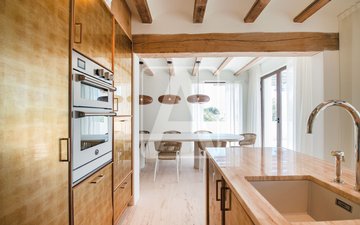 Property slide 18