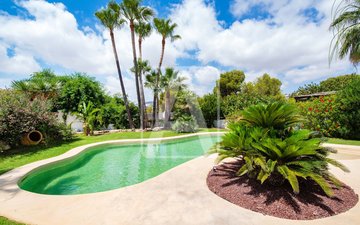 Property slide 28