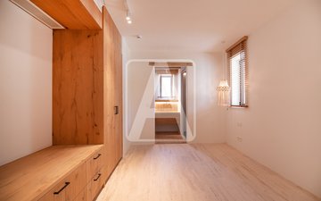 Property slide 30