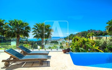 Property slide 18
