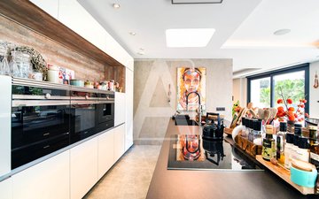 Property slide 33