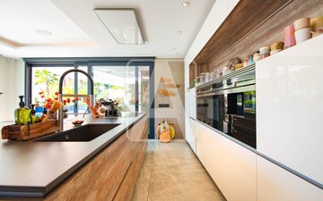 Property slide 34