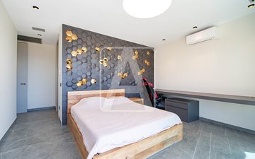 Property slide 47