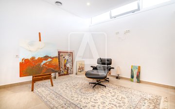 Property slide 35