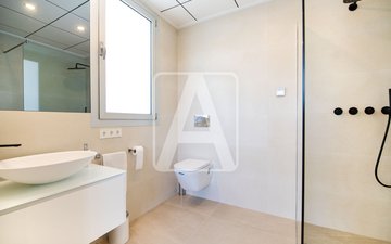 Property slide 40