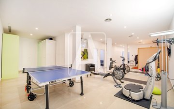 Property slide 49