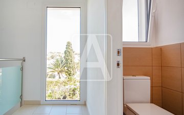 Property slide 38