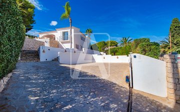 Property slide 47