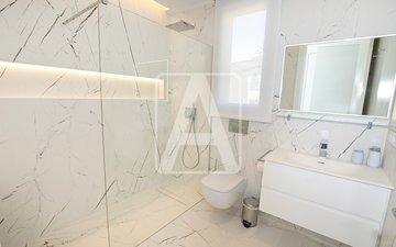 Property slide 31