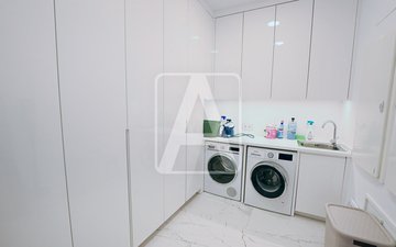 Property slide 44