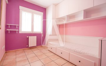 Property slide 24