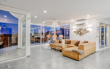 Property slide 17