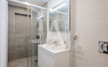 Property slide 31