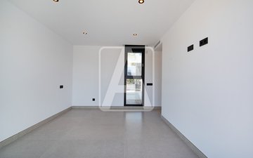 Property slide 25