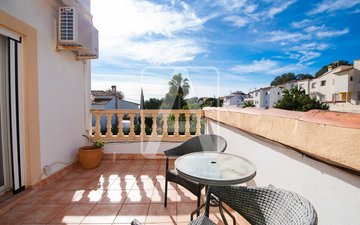 Property slide 30