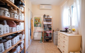 Property slide 37