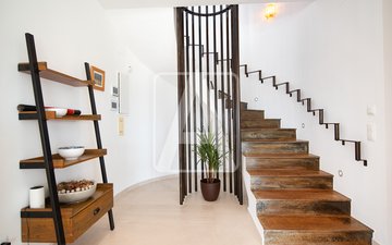 Property slide 20