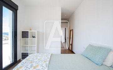 Property slide 30