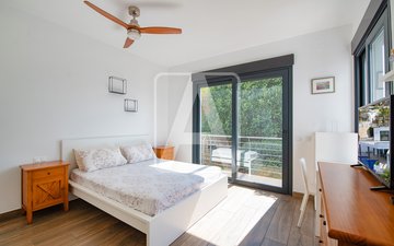 Property slide 39
