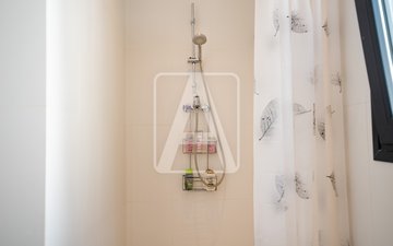 Property slide 44