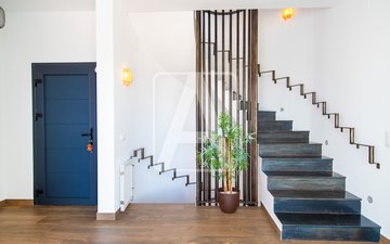Property slide 46