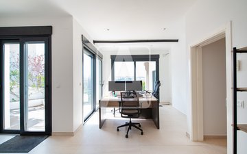 Property slide 48