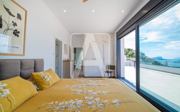 Property slide 6