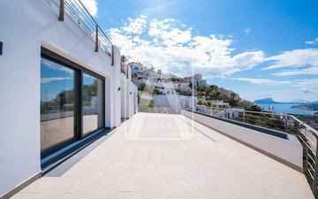 Property slide 8