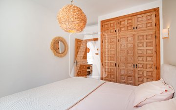 Property slide 24