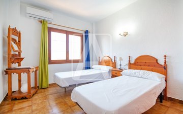 Property slide 26