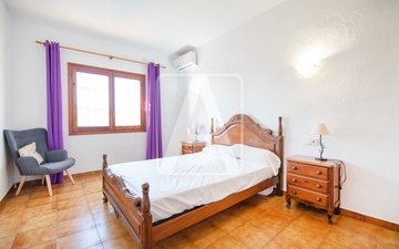 Property slide 28