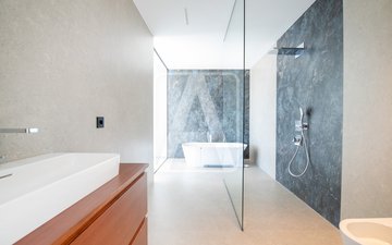 Property slide 16