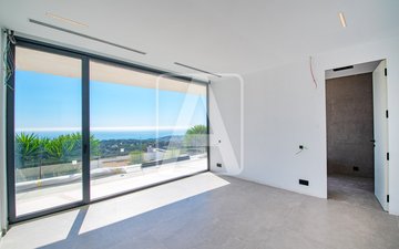 Property slide 19