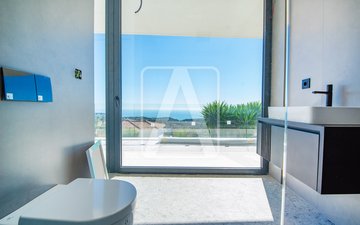 Property slide 22