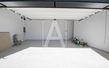 Property slide 31