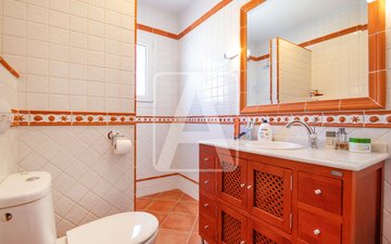 Property slide 25
