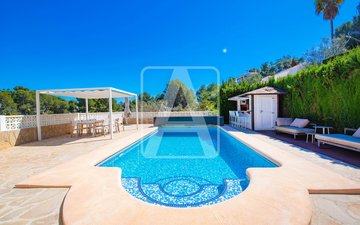 Property slide 5