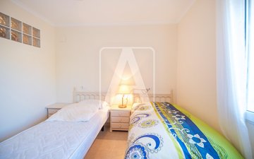 Property slide 33