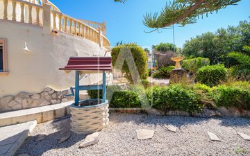 Property slide 17