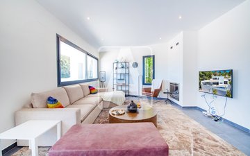 Property slide 12