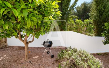 Property slide 16