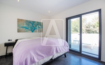 Property slide 26