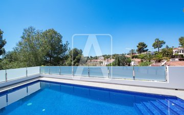 Property slide 7