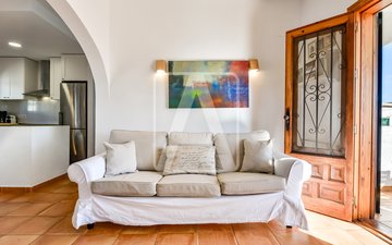 Property slide 20