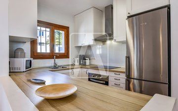 Property slide 24