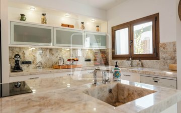 Property slide 17