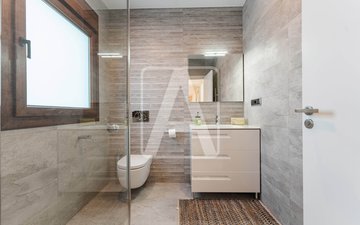 Property slide 33