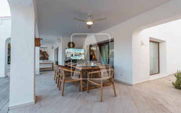 Property slide 48