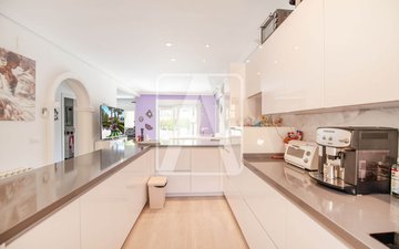 Property slide 16