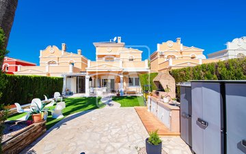 Property slide 40